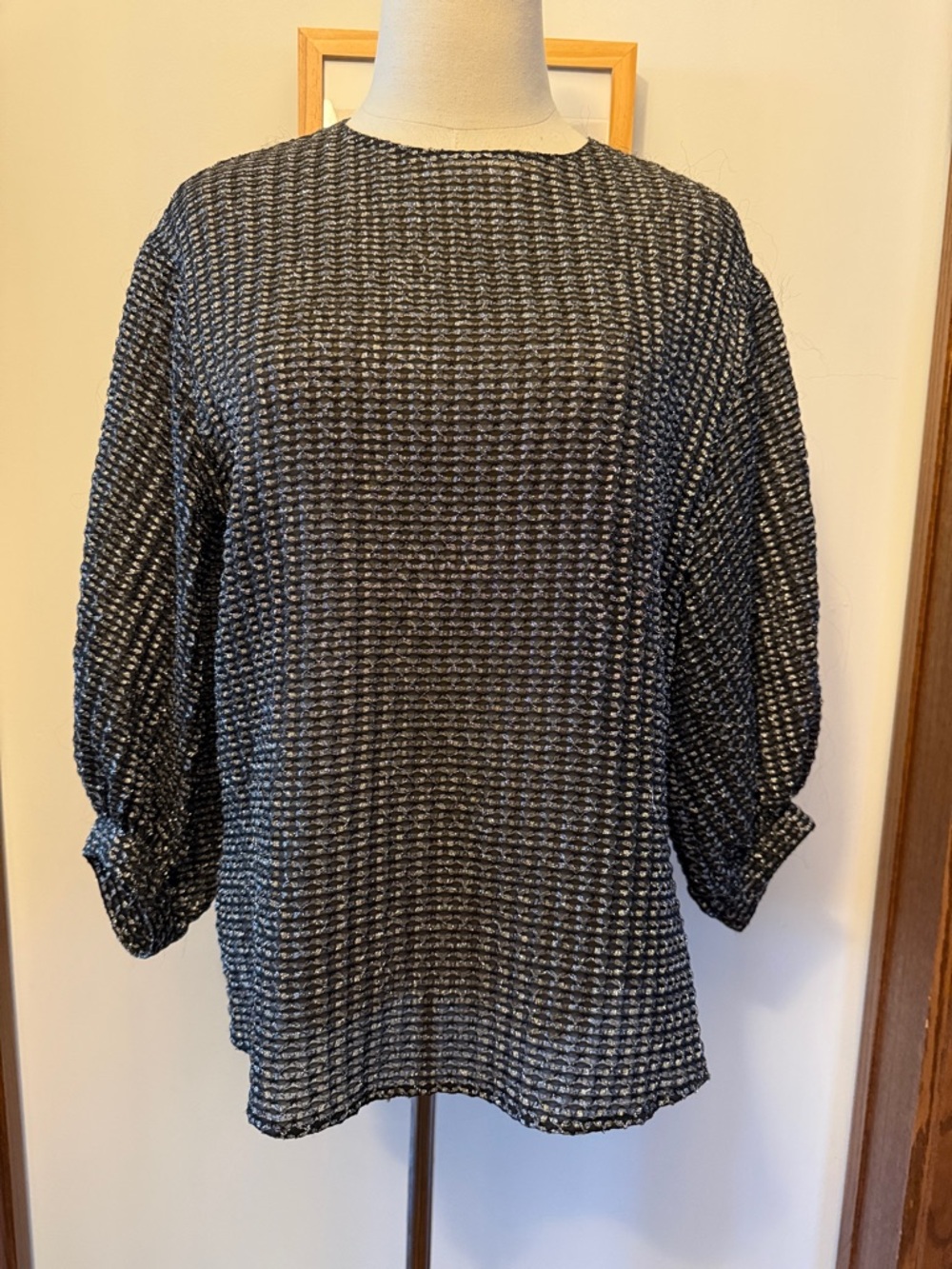 Akris Punto Black and Silver Textured Long-Sleeve Blouse